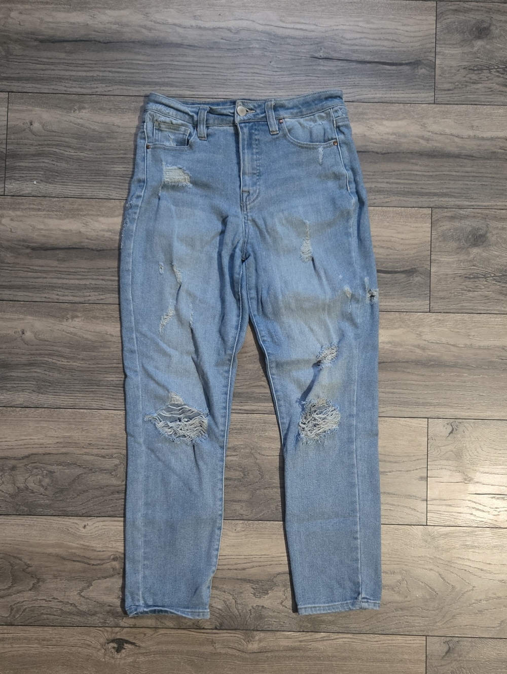 Indigo Rising Women’s Distressed Light Wash Relaxed Fit Blue Denim Jeans